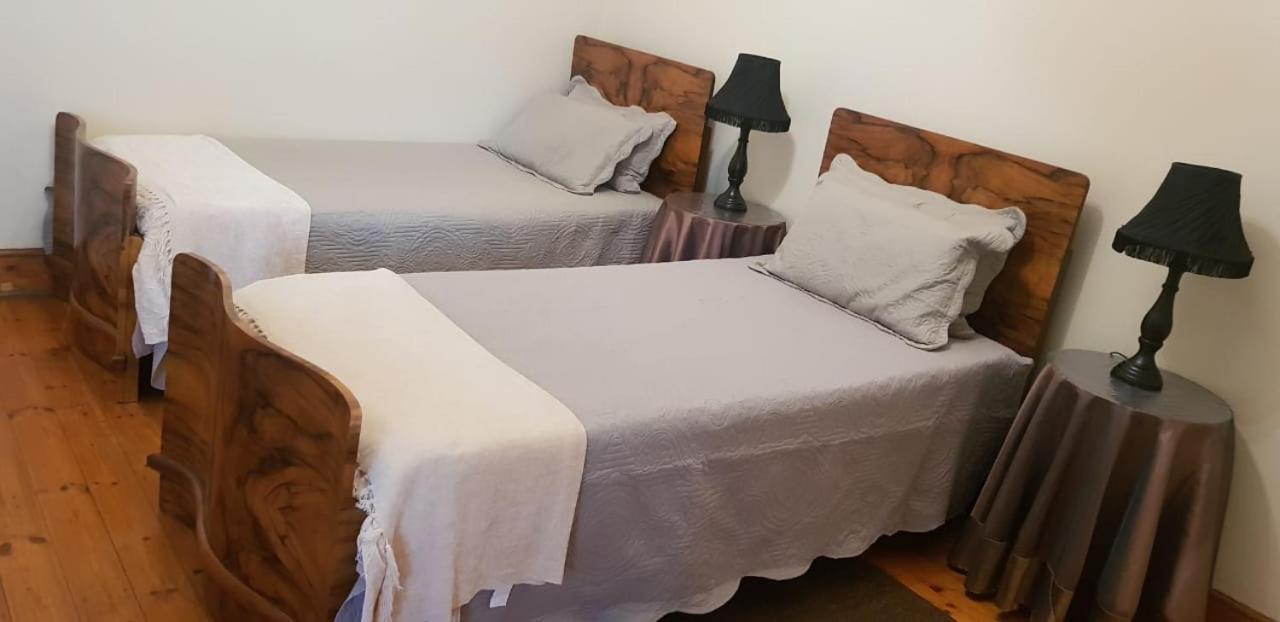 יוהנסבורג Upper Houghton Guesthouse מראה חיצוני תמונה